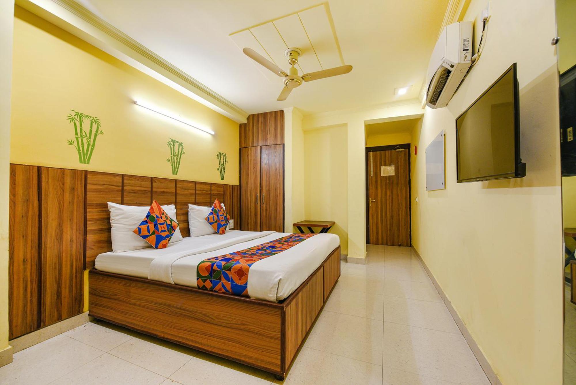 Fabhotel Ishtara Auberge - Nr Yashobhoomi Convention Centre นิวเดลี ภายนอก รูปภาพ